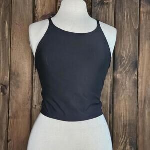 Black Old Navy active crop top with racerback in size medium.